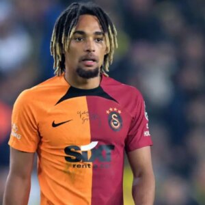 yilin transferi resmen duyuruldu sacha boey ezeli rakibe gidiyor IJtCMpmu