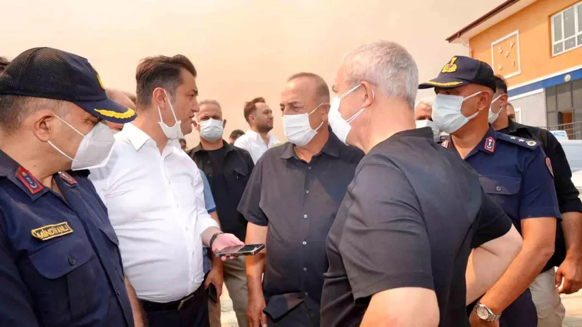 alanyadaki yangin kontrol altina alinmaya calisiyor 8G5qsgjl