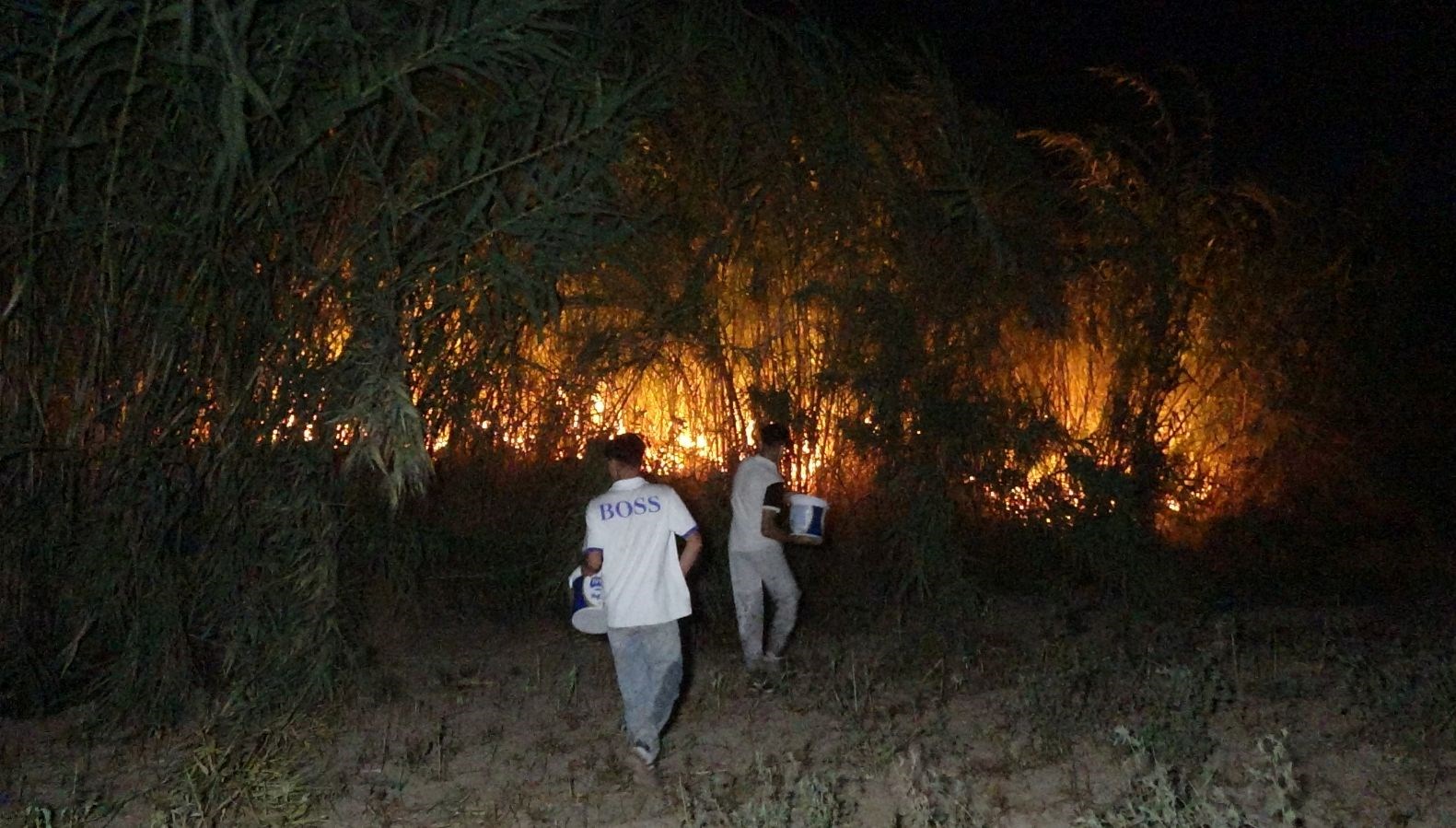 antalyada yangin panigi yerlesim yerlerine yaklasti XXKKTEI2