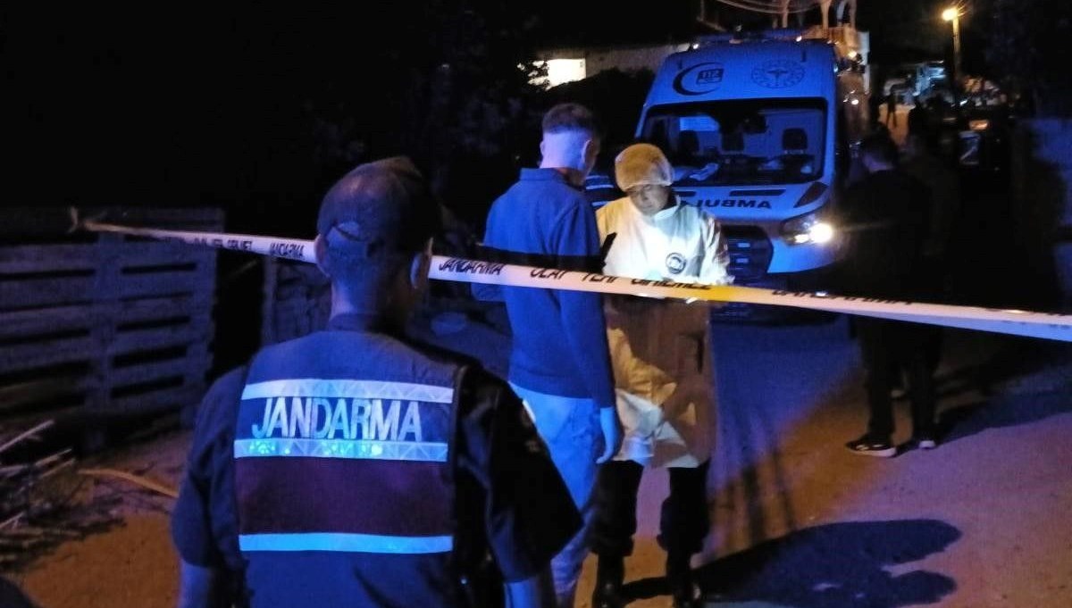 kirsehirde evlat dehseti soy ismini degistirdi anne ve babasini oldurdu eAXbvlxe