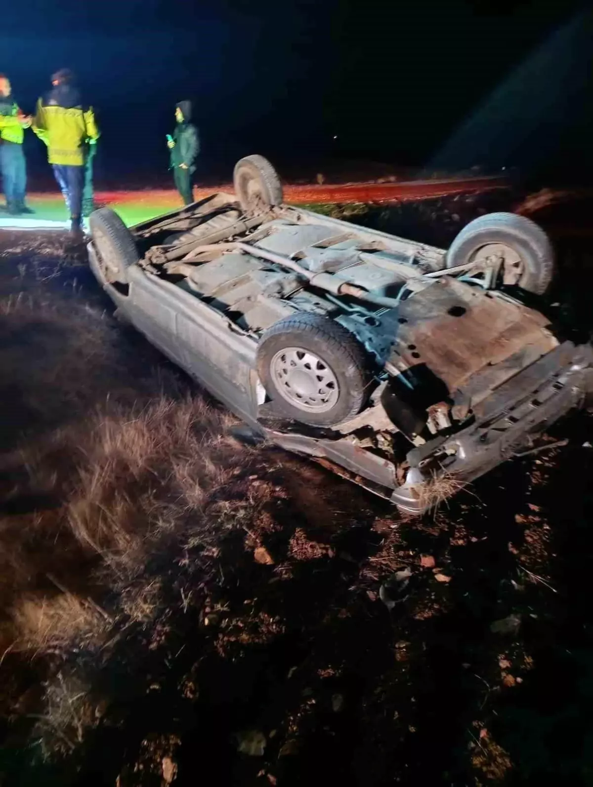 afyonkarahisarda takla atan aractan surucu sans eseri kurtuldu DFxtjJ8Y