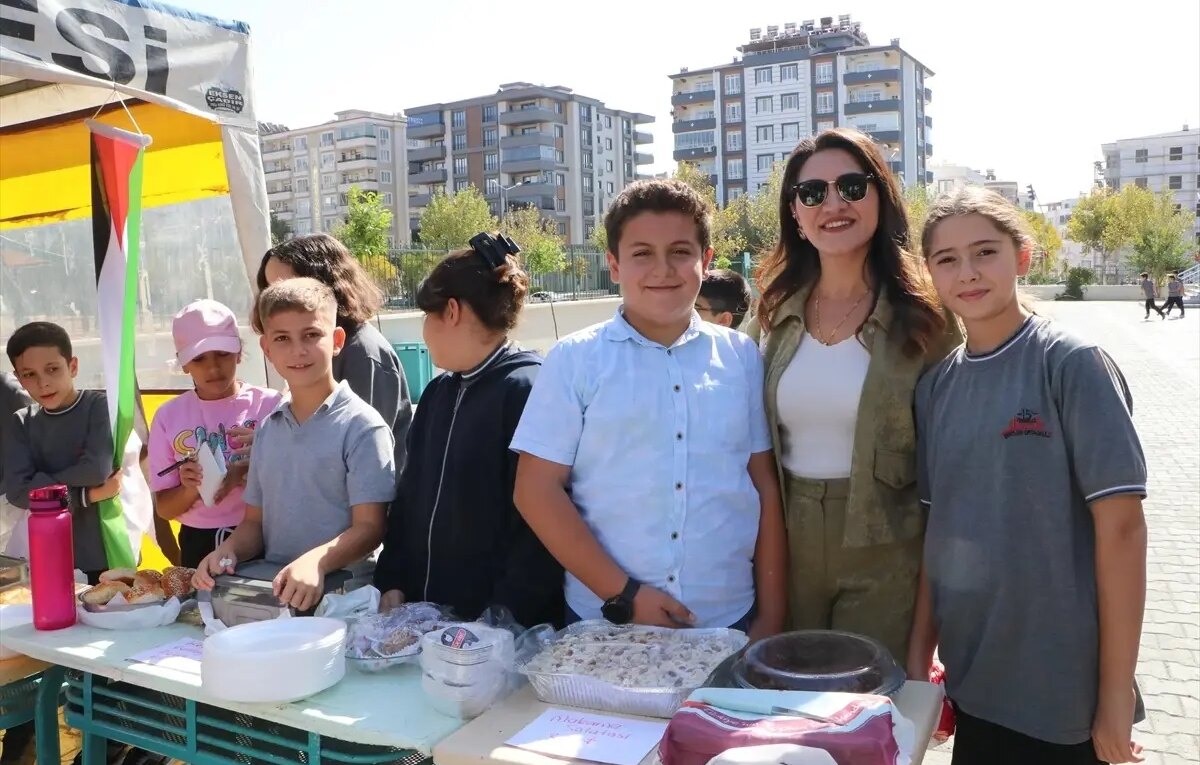 kiliste gazzeye destek kermesi duzenlendi 3kvSxJVA.jpg