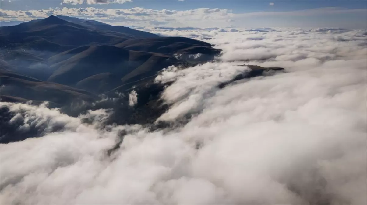 sultan murat yaylasinin sis manzarasi ziyaretcileri buyuluyor HtiAzjcO.jpg