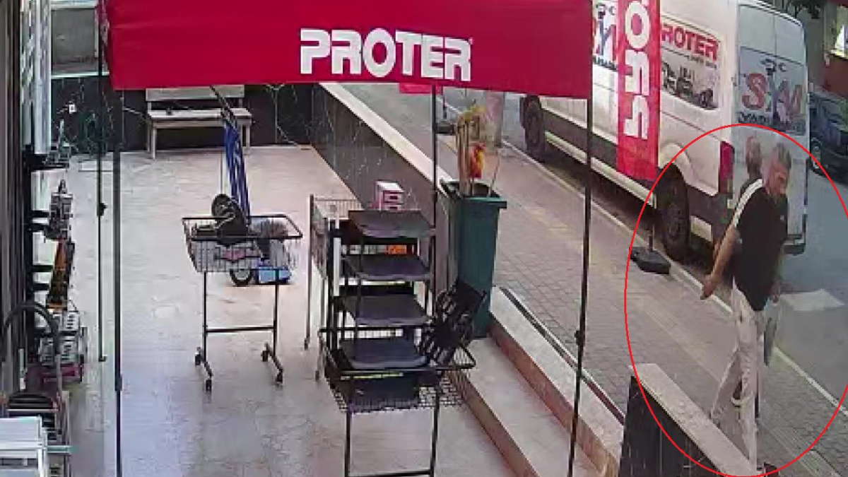 antalyada yoldan gecen bir kisiyi bicakla yaralayan sahis adim adim iz surulerek yakalandi Ife4QQxx.jpg