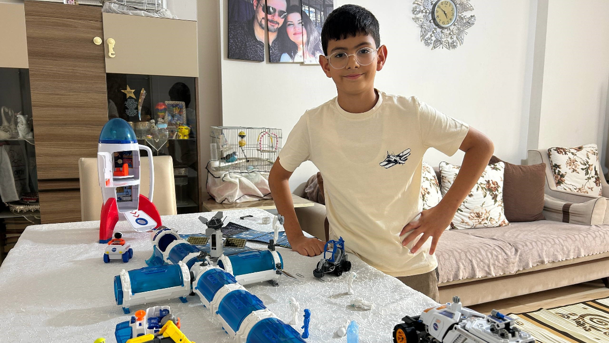 hatayda 11 yasindaki turk dahiye abdden davet bf1uxHzU.jpg