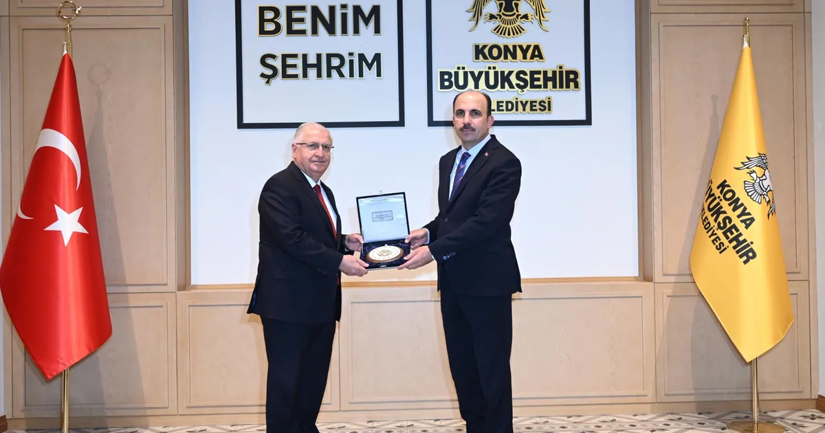 konyada bakan gulerden baskan altaya ziyaret WyS4rijQ.webp