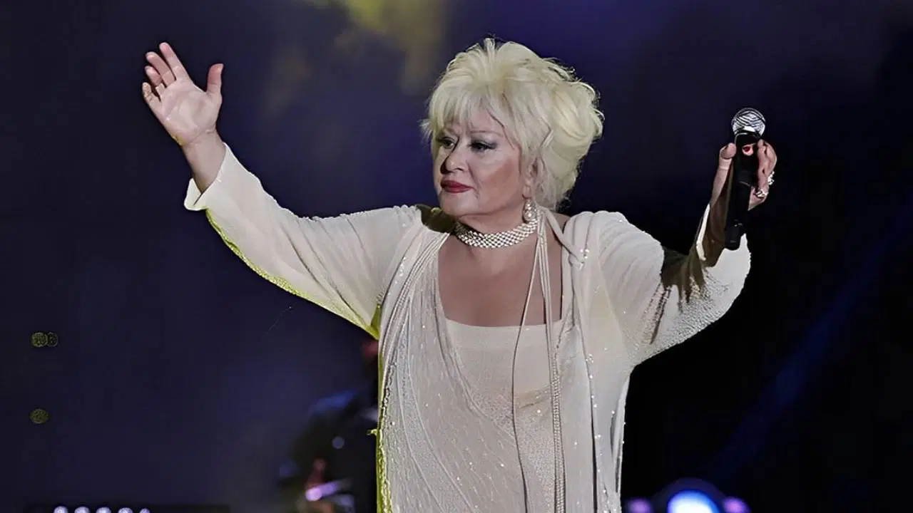 muazzez abacidan kotu haber yogun bakima alindi DmgQ3zWy.jpg