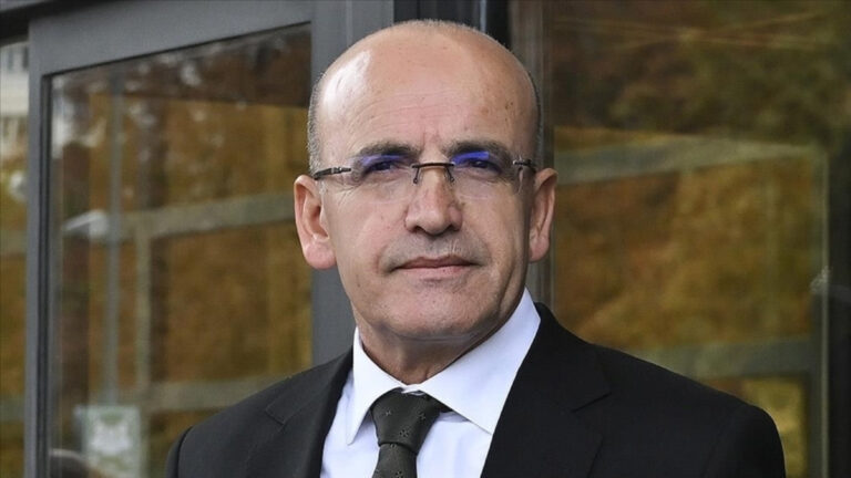 mehmet-simsek-gostergeler-kasimda-uretimin-ilimli-artisina-isaret-ediyor-f5gwwSf7.jpg