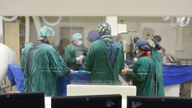 tek-akcigerle-mesane-kanseri-ameliyati-bolgesel-anesteziyle-basarili-operasyon-KMhW1dGd.jpg