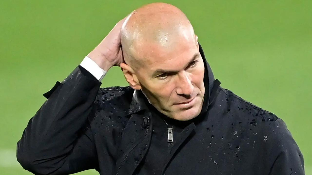 Zidane imzayi atti ilk macina kocaelide cikacak x6N346P2